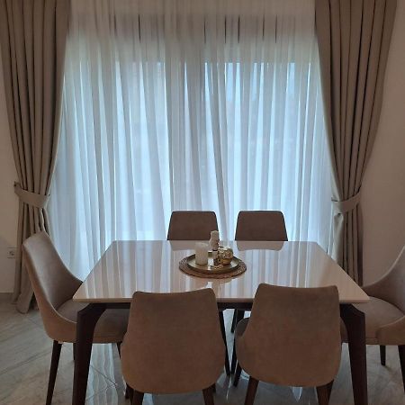 Lux Apartment Jovanovic Tivat Kültér fotó